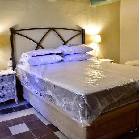 Arcanum 1 Very Close To Seafront Bus Station And Ferry To Valletta Lägenhet Senglea