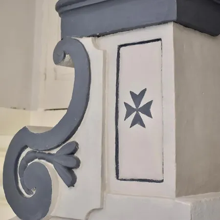 Apartment Arcanum 1 Very Close To Seafront Bus Station And Ferry To Valletta *