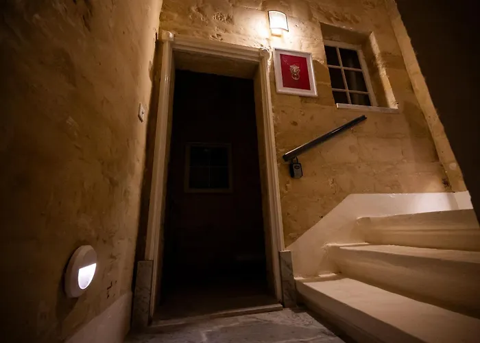 Apartament Arcanum 1 Very Close To Seafront Bus Station And Ferry To Valletta Senglea